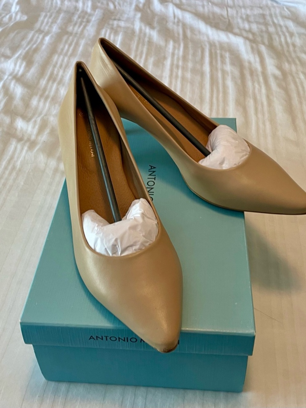 ANTONIO MELANI Taupe Pointed-Toe Leather Pumps